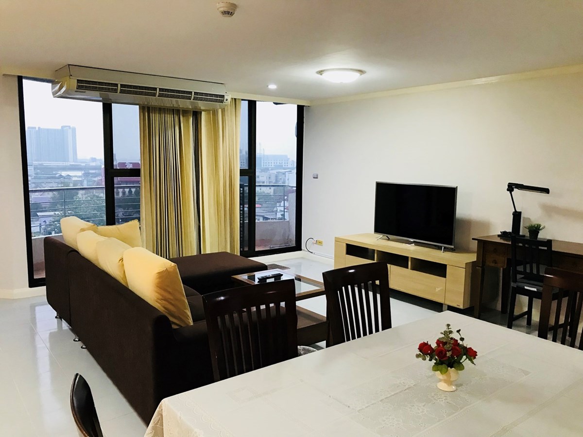 2 Bedroom Condo For Rent 120sqm At Supalai Place Sukhumvit